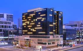DoubleTree by Hilton Dubai - Business Bay