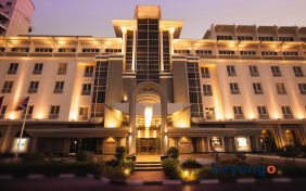 Movenpick Hotel and Apartments Bur Dubai