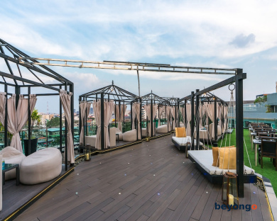Acqua Hotel 93