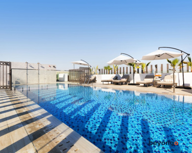 Adagio Premium The Palm 16