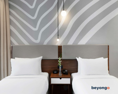 Adagio Premium The Palm 60