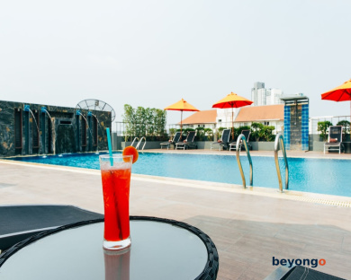 Adelphi Pattaya 6