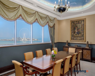 Al Habtoor Grand Resort, Autograph Collection 150