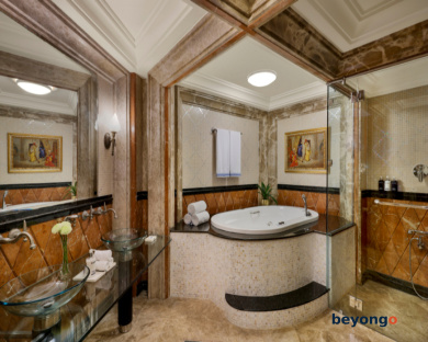 Al Habtoor Grand Resort, Autograph Collection 22