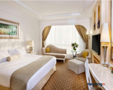 Al Habtoor Grand Resort, Autograph Collection 53