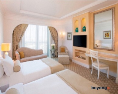 Al Habtoor Grand Resort, Autograph Collection 55
