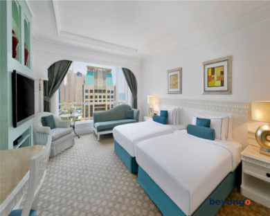 Al Habtoor Grand Resort, Autograph Collection 76