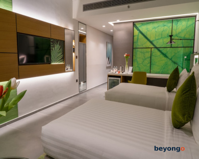 Al Khoory Courtyard Hotel 12