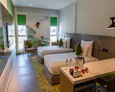 Al Khoory Courtyard Hotel 13