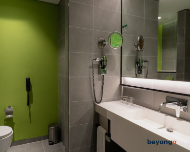 Al Khoory Courtyard Hotel 26