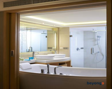 Amari Bangkok 121