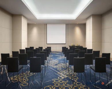 Amari Bangkok 214