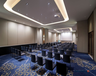 Amari Bangkok 241