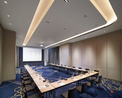 Amari Bangkok 246