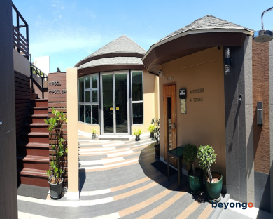 April Suites 3