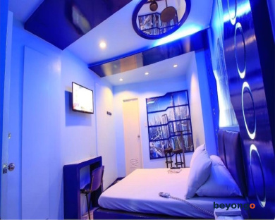 Astrotel Avenida 5
