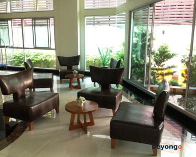 August Suites 11