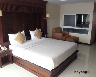 August Suites 44