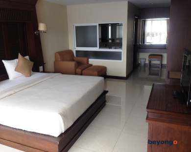 August Suites 45