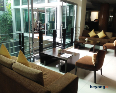 August Suites 9