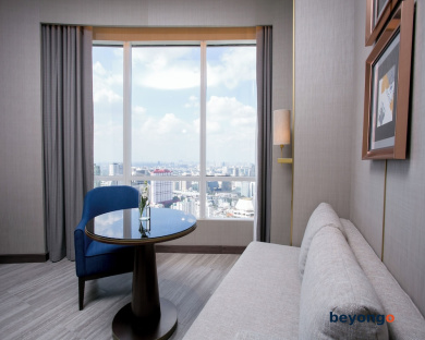 Centara Grand and Bangkok Convention Centre at CentralWorld 75