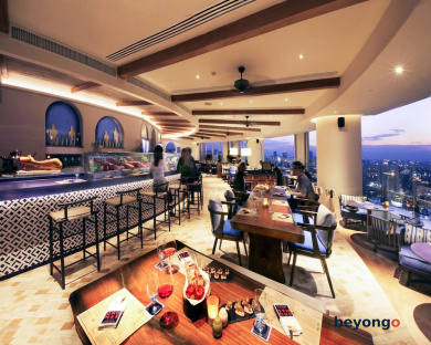 Centara Grand and Bangkok Convention Centre at CentralWorld 99