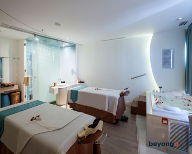 Centara Watergate Pavilion Hotel Bangkok 21