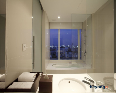 Centara Watergate Pavilion Hotel Bangkok 36
