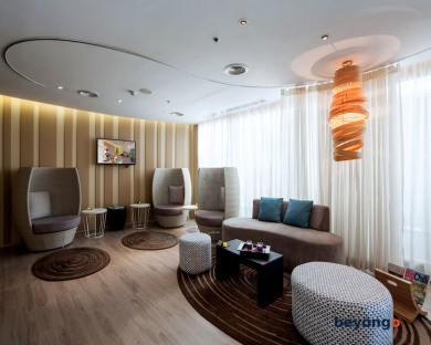 Centara Watergate Pavilion Hotel Bangkok 6