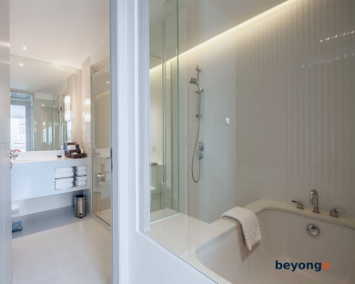 Centara Watergate Pavilion Hotel Bangkok 81