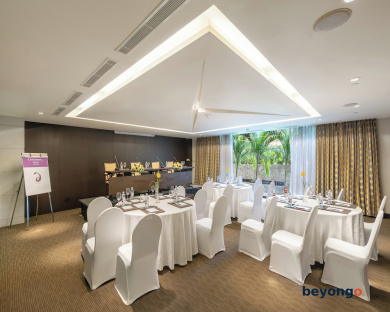 Cinnamon Grand Colombo 106