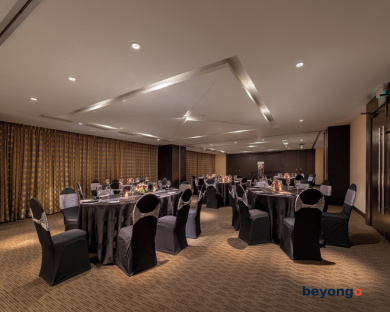 Cinnamon Grand Colombo 90