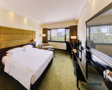 Cinnamon Lakeside Colombo 14