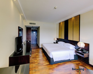 Cinnamon Lakeside Colombo 18