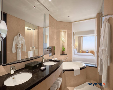 Conrad Dubai 56