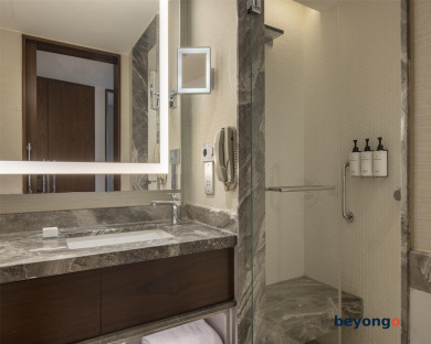 Conrad Istanbul Bosphorus 126