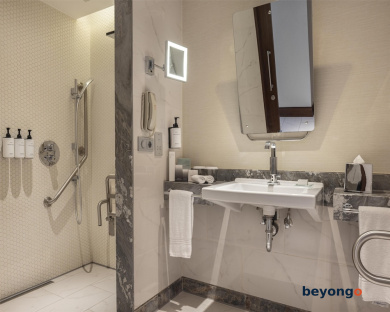 Conrad Istanbul Bosphorus 127