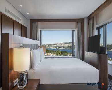 Conrad Istanbul Bosphorus 28