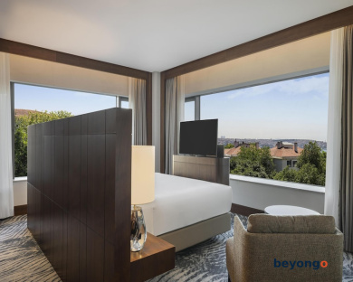 Conrad Istanbul Bosphorus 33