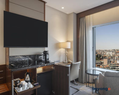 Conrad Istanbul Bosphorus 54