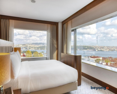 Conrad Istanbul Bosphorus 56