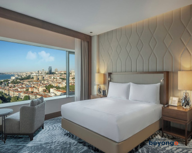 Conrad Istanbul Bosphorus 60