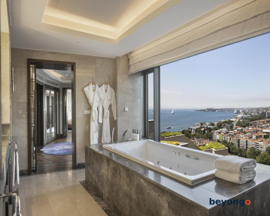 Conrad Istanbul Bosphorus 75