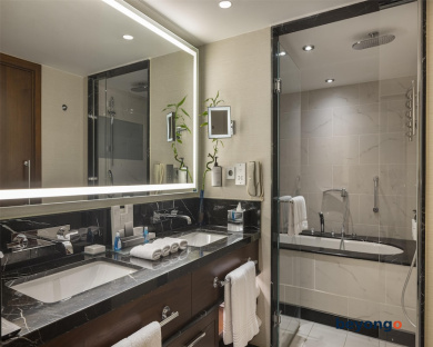 Conrad Istanbul Bosphorus 85