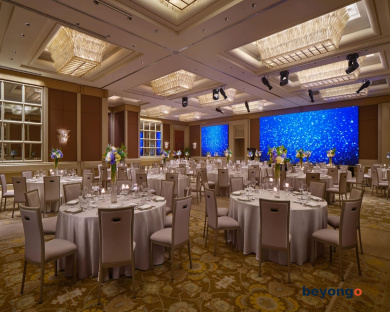 Conrad Singapore Marina Bay 100