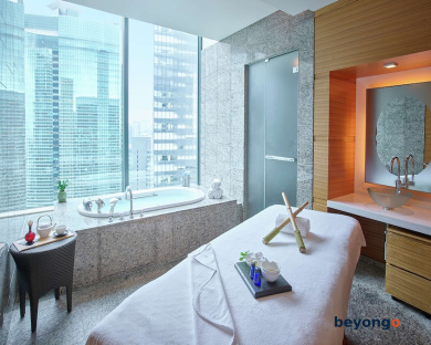 Conrad Tokyo 9