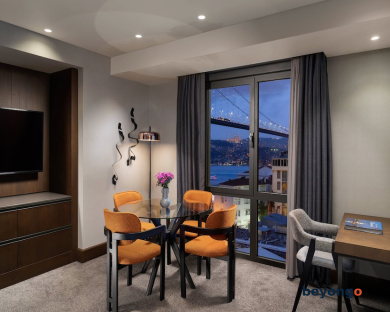 Crowne Plaza Istanbul Ortakoy Bosphorus by IHG 32