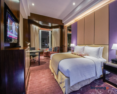 Diamond Hotel Philippines 13