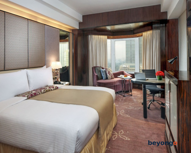 Diamond Hotel Philippines 15
