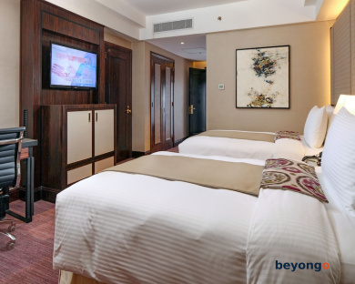 Diamond Hotel Philippines 17